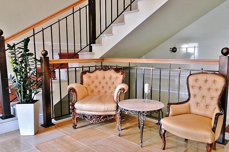 Palac Kobylin Ngoại thất bức ảnh